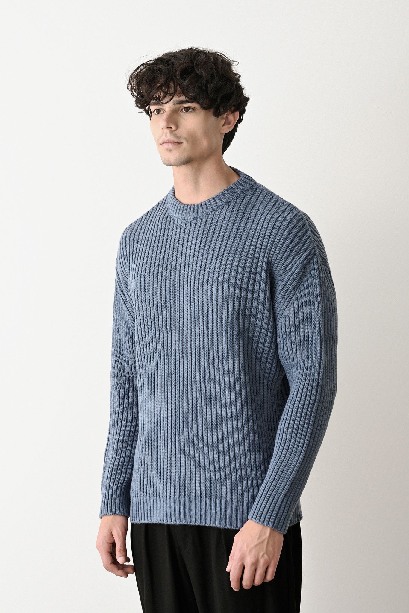 Modern Oversize Triko Kazak - Rahat ve Şık Tasarım