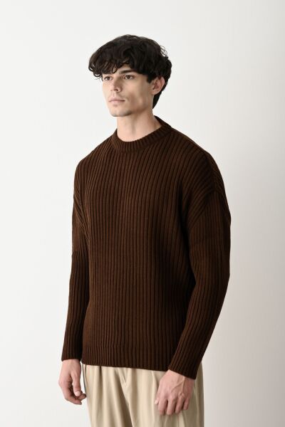 Modern Oversize Triko Kazak - Rahat ve Şık Tasarım