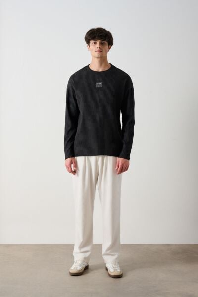 Modern Couture Desenli Oversize Sweatshirt - Rahat ve Şık Tasarım