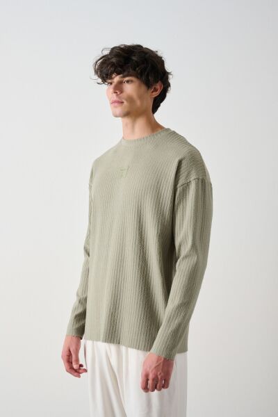 Modern Couture Desenli Oversize Sweatshirt - Rahat ve Şık Tasarım